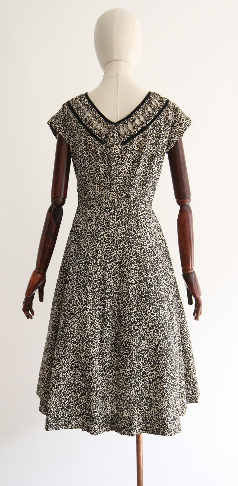 "Monochrome Bouquet" Vintage 1950's Monochrome Floral Print Dress UK 10 US 6
