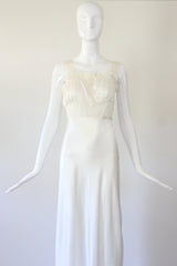 "Drawstring Lace" Vintage 1940's Ivory Silk & Lace Gown UK 6-8 US 2-4