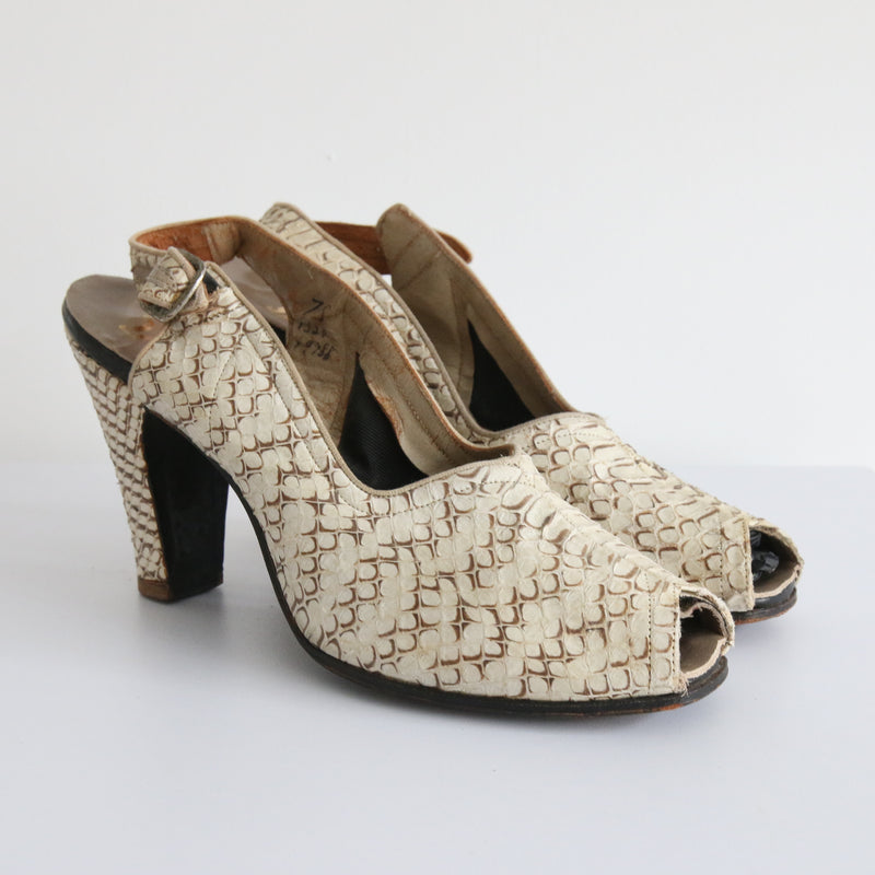 "Desert Dunes" Vintage 1940's Leather Peep Toe Heels UK 4 EU 37 US 6