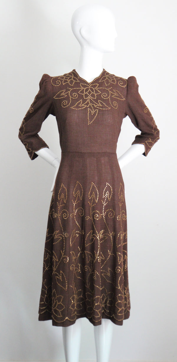 "Gold Studded Lotus" Vintage 1940's Gold Studded Lotus Pattern Dress UK 10-12 US 6-8