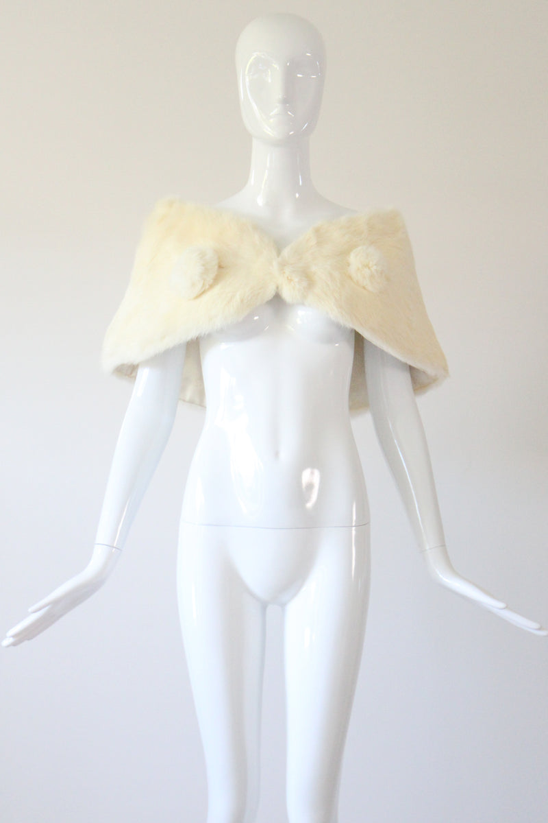 "Cream Coney" Vintage 1950's Cream Coney Evening Shawl UK 10-12 US 6-8