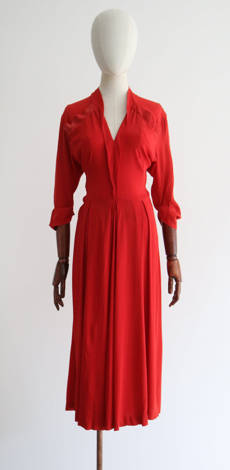 "Red Pockets" Vintage 1940's Red Pocket Detail Crepe Silk Dress UK 8-10 US 4-6