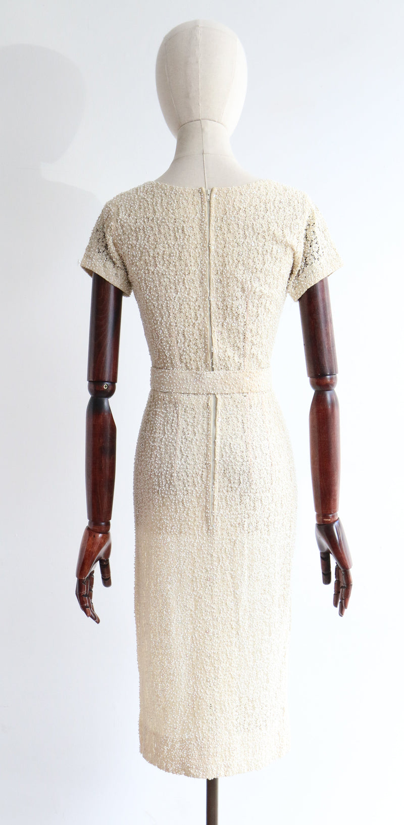 Cream Lace & Ivory Beads" Vintage 1950's Cream Lace Beaded & Sequinne Willow Hilson Vintage Cream Lace & Ivory Beads" Vintage 1950's Cream Lace Beaded & Sequinne Willow Hilson Vintage