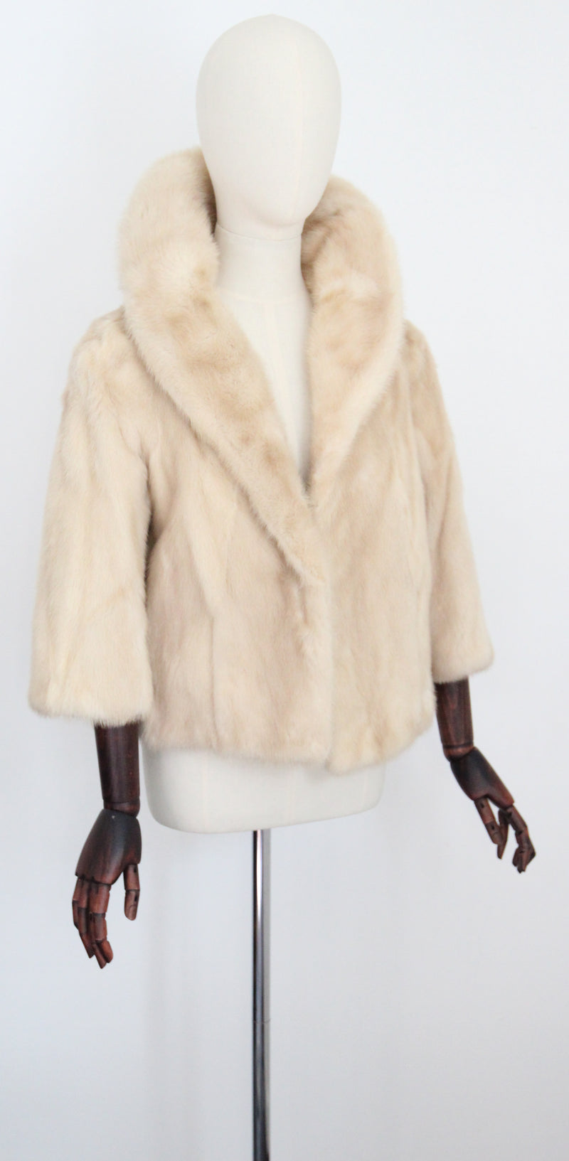 "Ethel's Favourite" Vintage 1960's Cream Mink Jacket UK 8-10 US 4-6