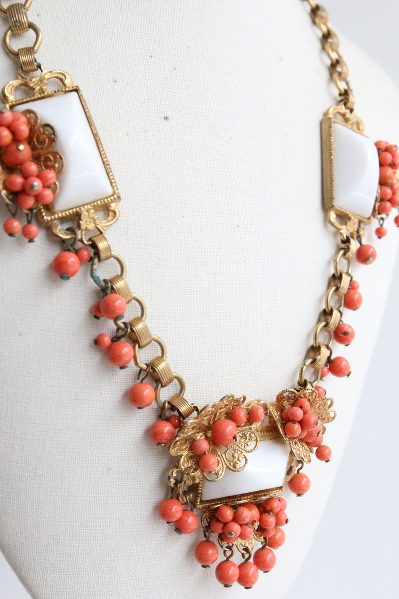 "Coral & Milk Glass" Vintage 1940's Gold Filigrée, Milk Glass & Coral Bead Statement Necklace