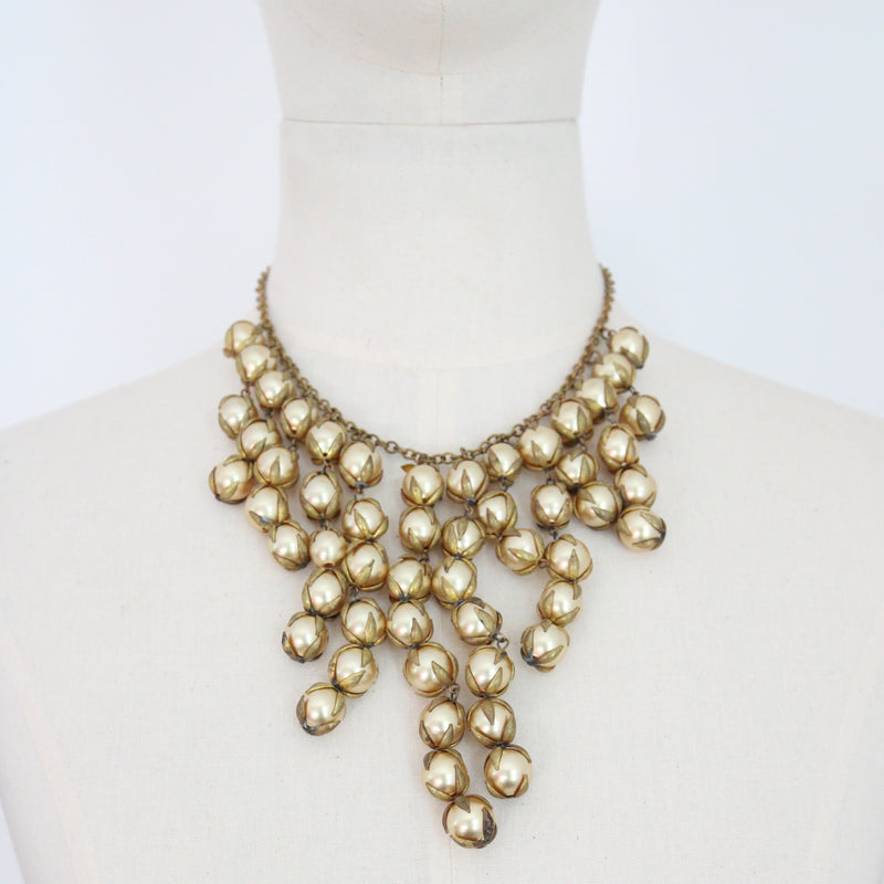 "Pearlescent Berries" Vintage 1960's Pearlescent Berry Necklace & Bracelet Set