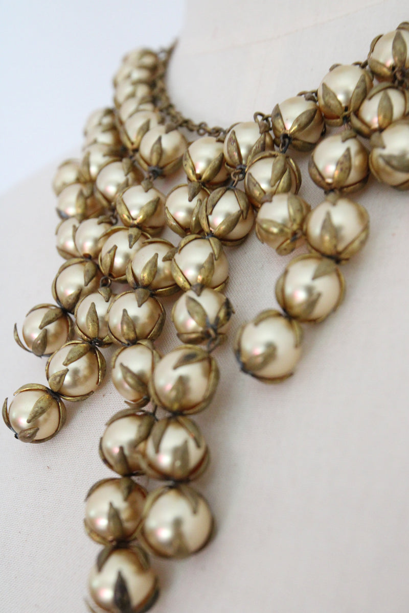 "Pearlescent Berries" Vintage 1960's Pearlescent Berry Necklace & Bracelet Set