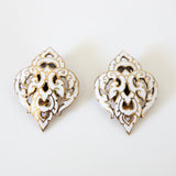 "Filigrée Enamel" Vintage 1940's White Filigrée  Enamel Clip on Earrings