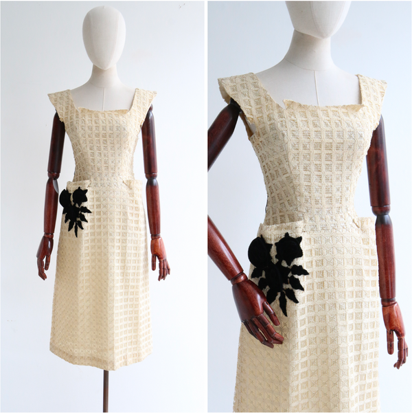 "Velvet Roses " Vintage 1950's Cream & Gold Woven Dress UK 8 US 4