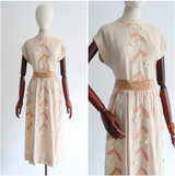"White & Tan Daisies" Vintage 1940's Skirt & Blouse Ensemble UK 8 US 4