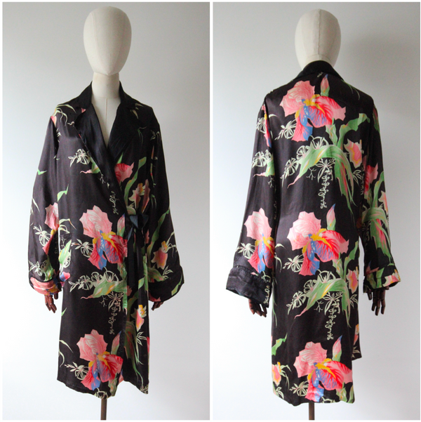 "Wild Irises" Vintage 1940's Wild Iris Floral Print Robe UK 10-14 US 6-10