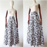 "Circles & Squares" Vintage 1970's Wide Leg Monochrome Trousers UK 8-10 US 4-6