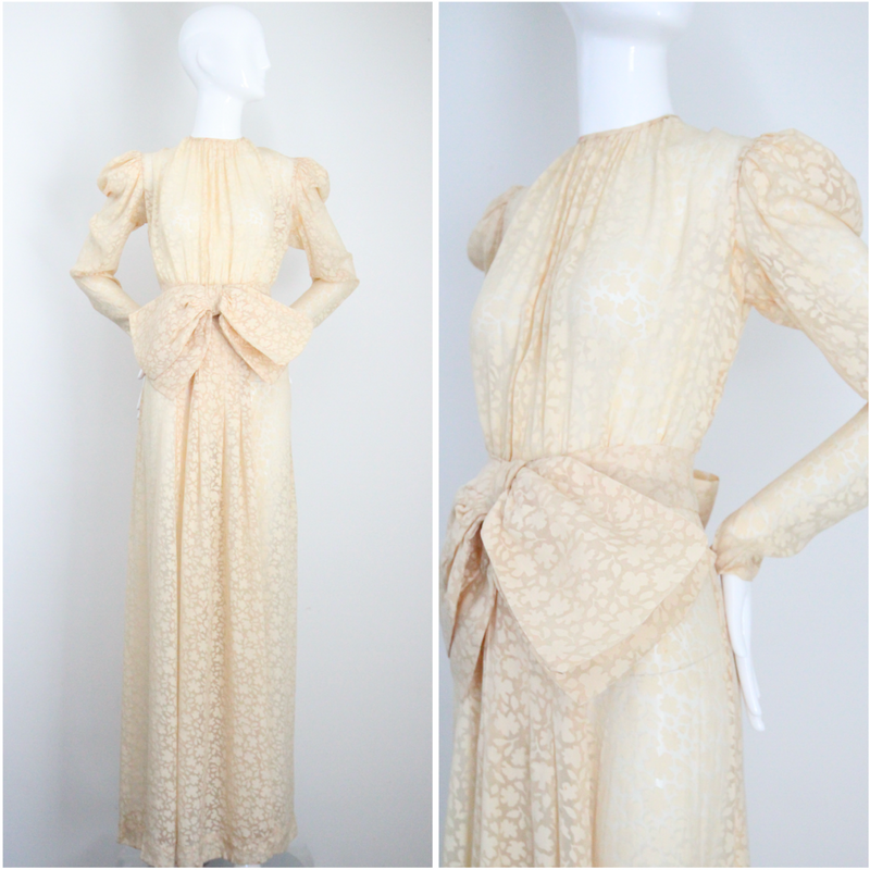 "Scattered Petals" Vintage 1930's Buttercream Burnout Silk Bow Dress UK 10 US 6