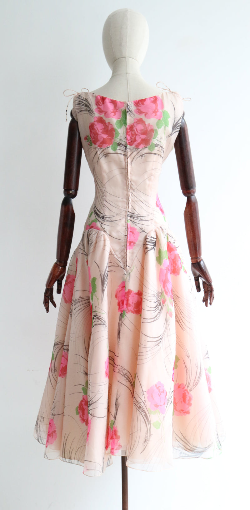 "Pointed Seams & Roses" Vintage 1950's Pointed Seam & Rose Print Dress UK 12 US 8