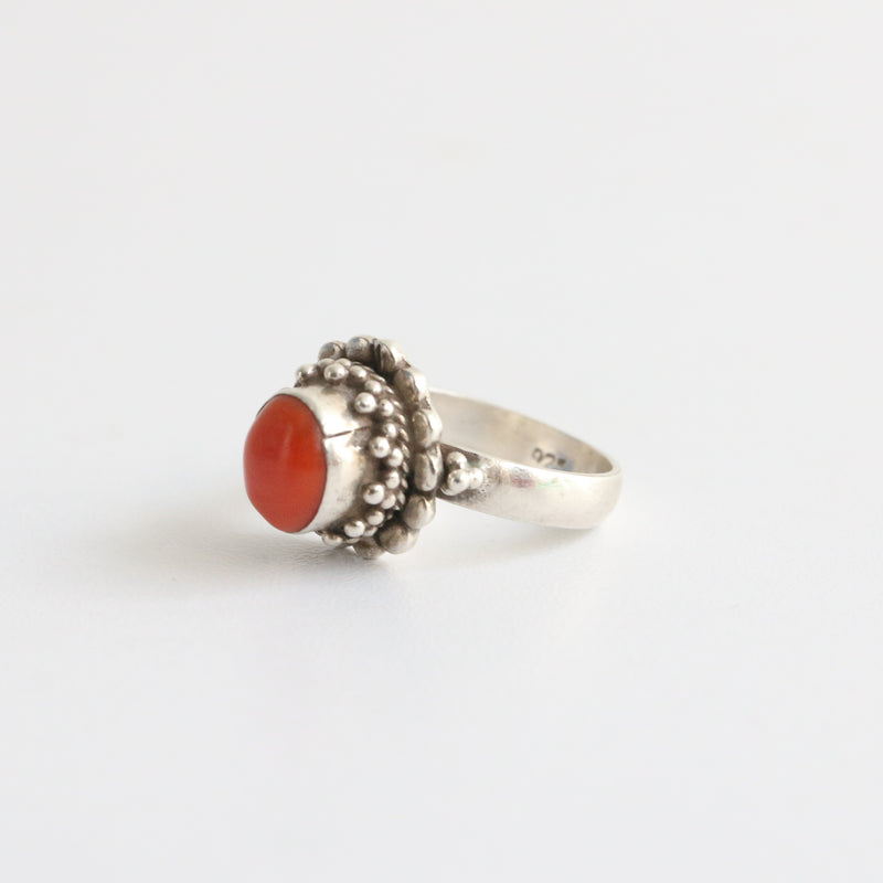 "Coral & Silver" Vintage 1970's Silver & Coral Ring UK P US 8