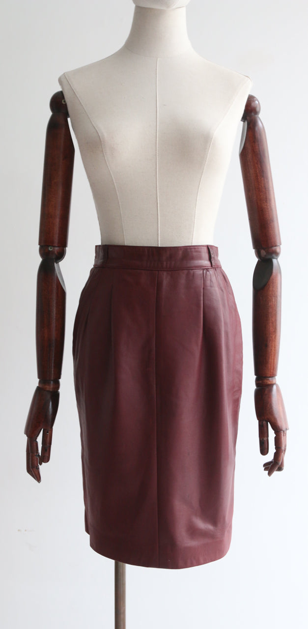 “Vintage Gucci" Vintage 1970's Burgundy Leather Gucci Skirt UK 8 US 4