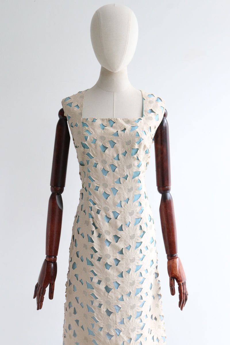 "Floral Embroidery Overlay" Vintage 1960's Stone & Sky Blue Floral Embroidery Dress UK 12-14 US 8-10