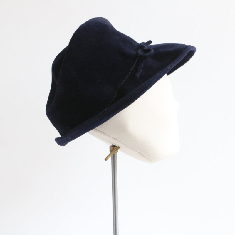 "Minuit Felt" Vintage 1940's Minuit Blue Felt Trilby
