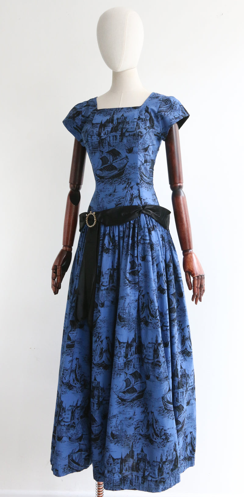"Passing Ships" Vintage 1950's Novelty Print Dress UK 8 US 4