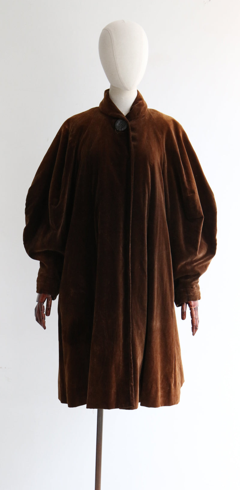 "Velvet & Taffeta" Vintage 1950's Brown Velvet & Taffeta Swing Coat UK 10-14 US 6-10