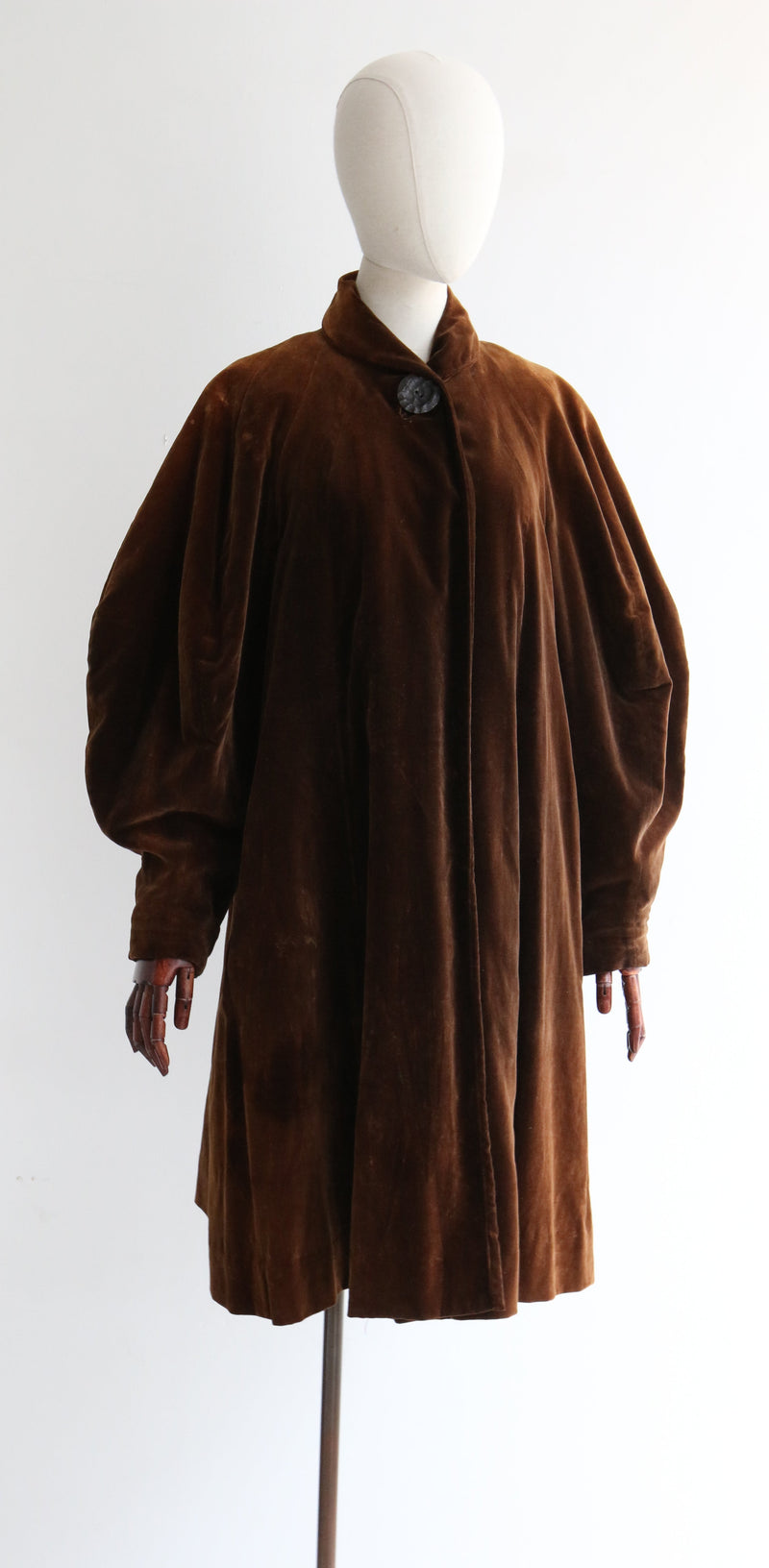 "Velvet & Taffeta" Vintage 1950's Brown Velvet & Taffeta Swing Coat UK 10-14 US 6-10