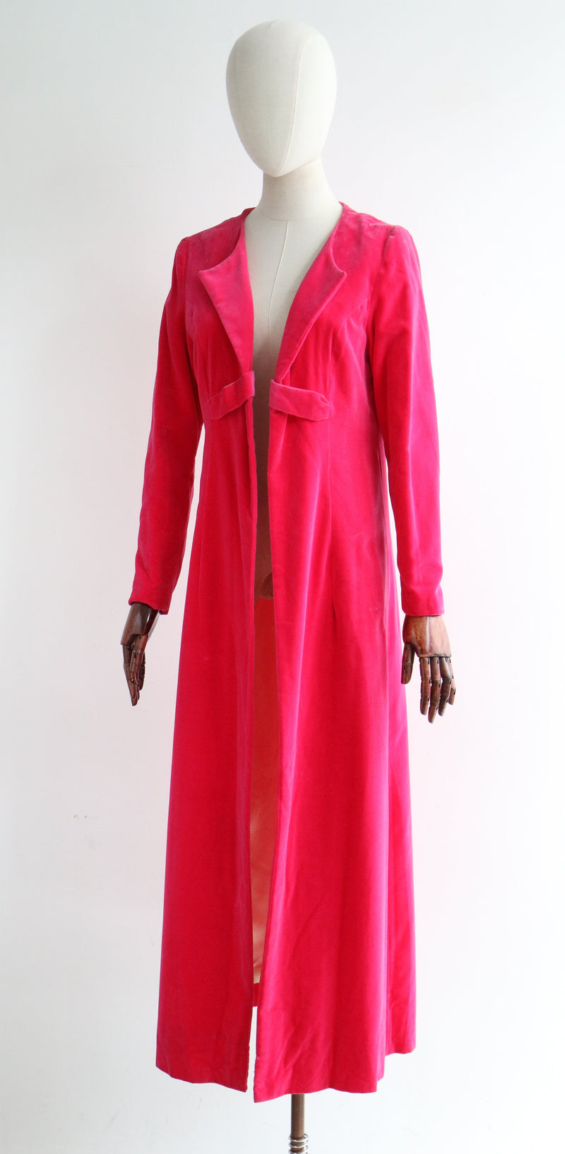 "Schiaparelli Pink Velvet" Vintage 1960's Hot Pink Velvet Evening Coat UK 12 US 8