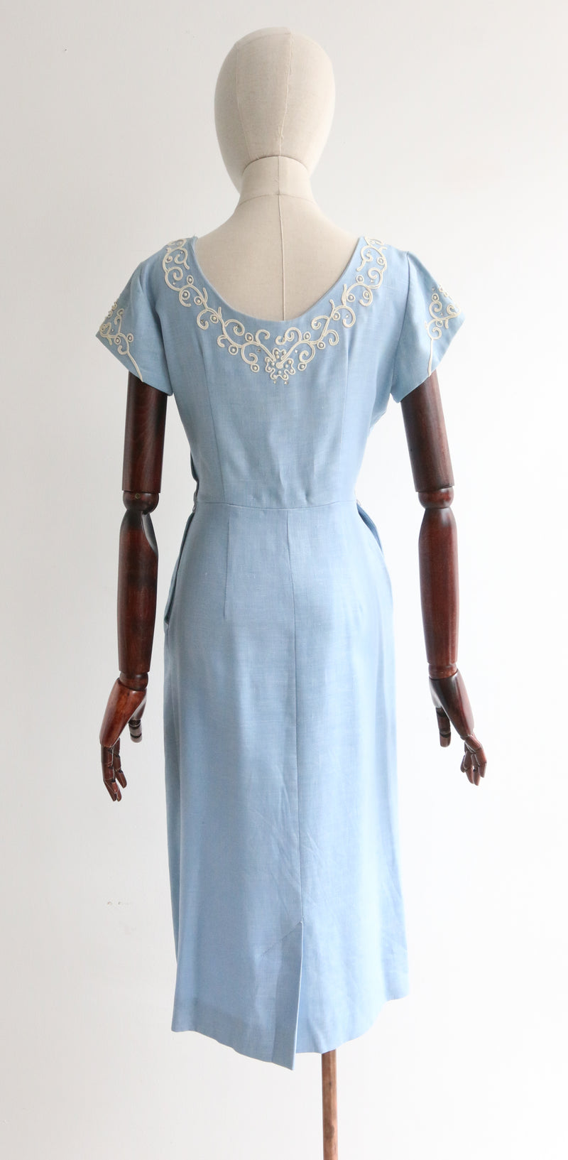 Soutache & Linen Vintage 1950's Blue Linen Soutache Embellished Dress UK 8-10 US 4-6 Soutache & Linen Vintage 1950's Blue Linen Soutache Embellished Dress UK 8-10 US 4-6