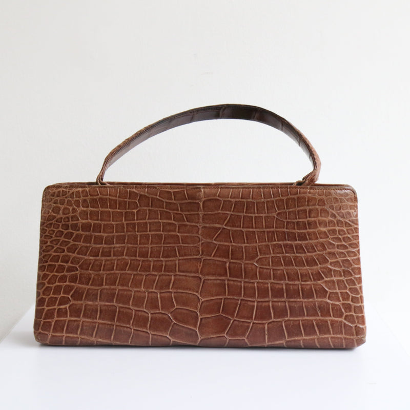 "Chocolate Brown" Vintage 1950's Brown Vinyl Handbag