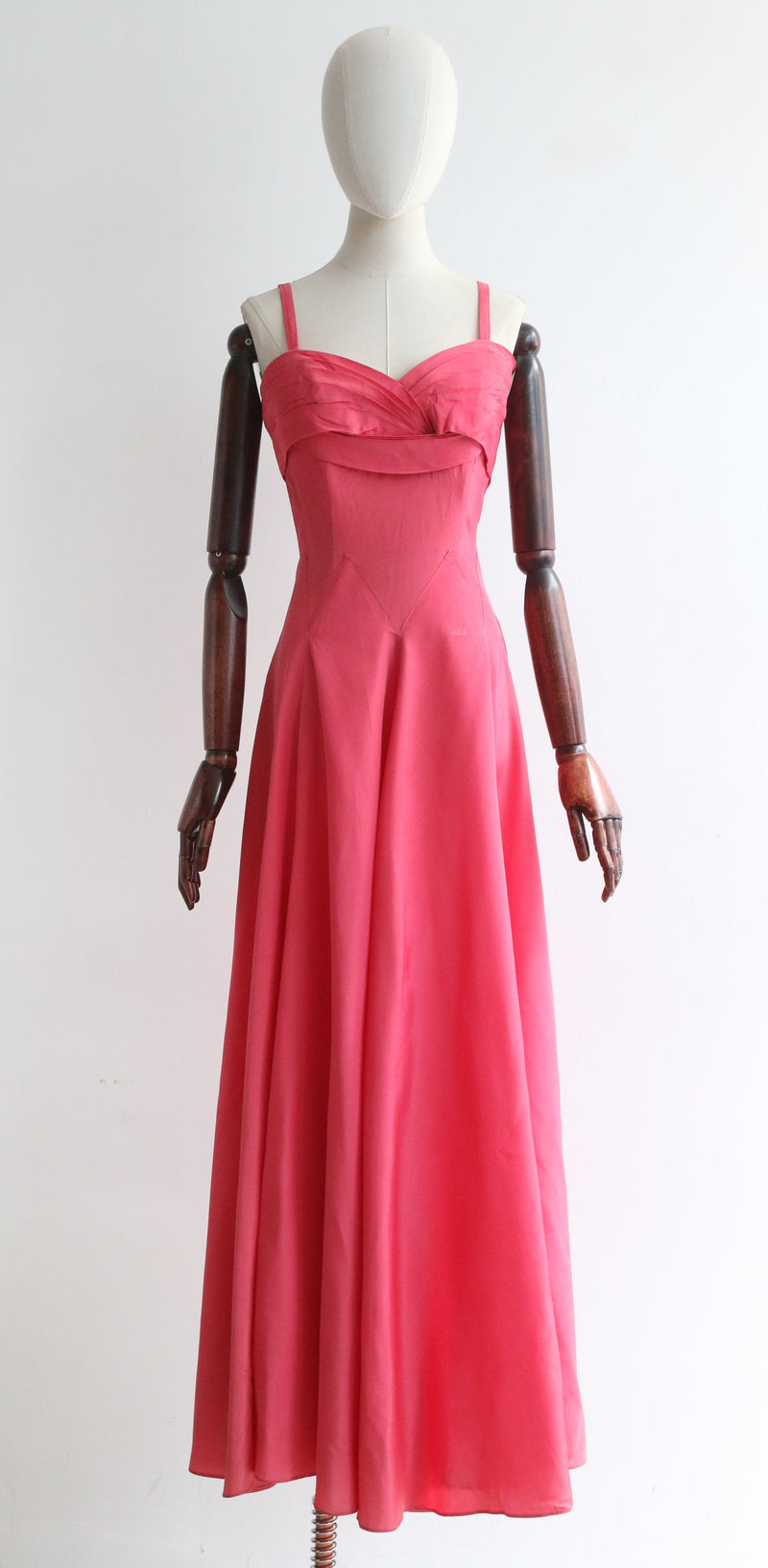 "Coral Pink Points" Vintage 1940's Coral Pink Pointed Seam Evening Dress UK 10 US 6
