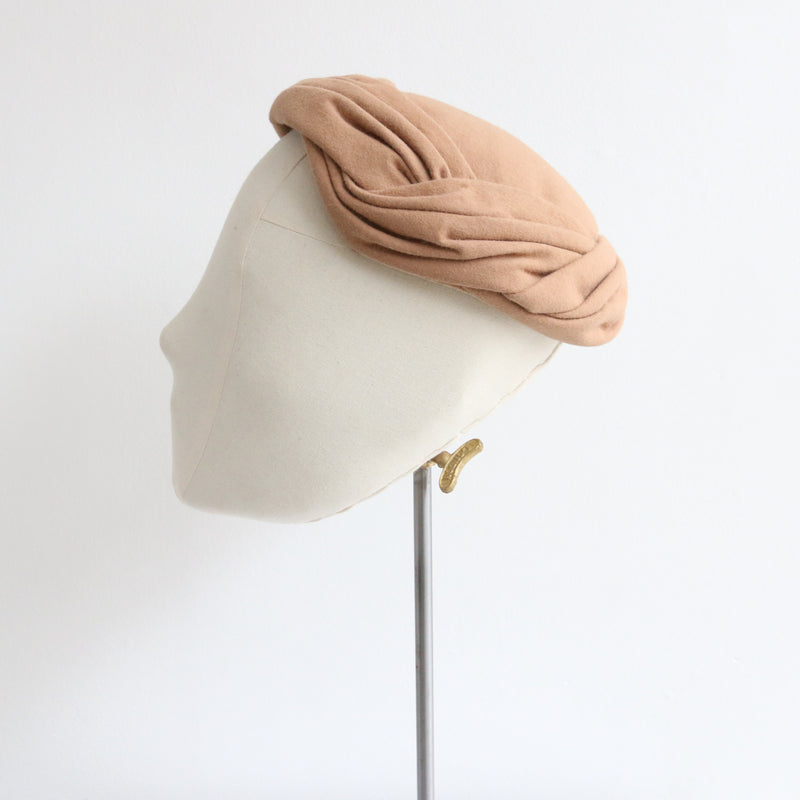 "Pleated Felt" Vintage 1950's Tan Pleated Felt Hat