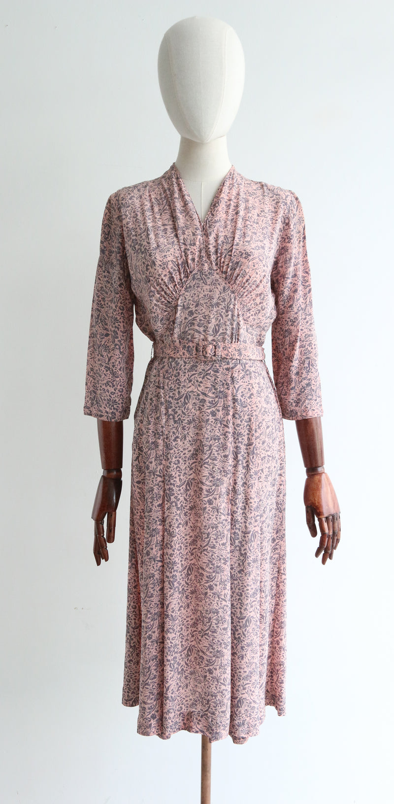 "Le Jardin Rose" Vintage 1940's Silk Floral Dress UK 10-12 US 6-8