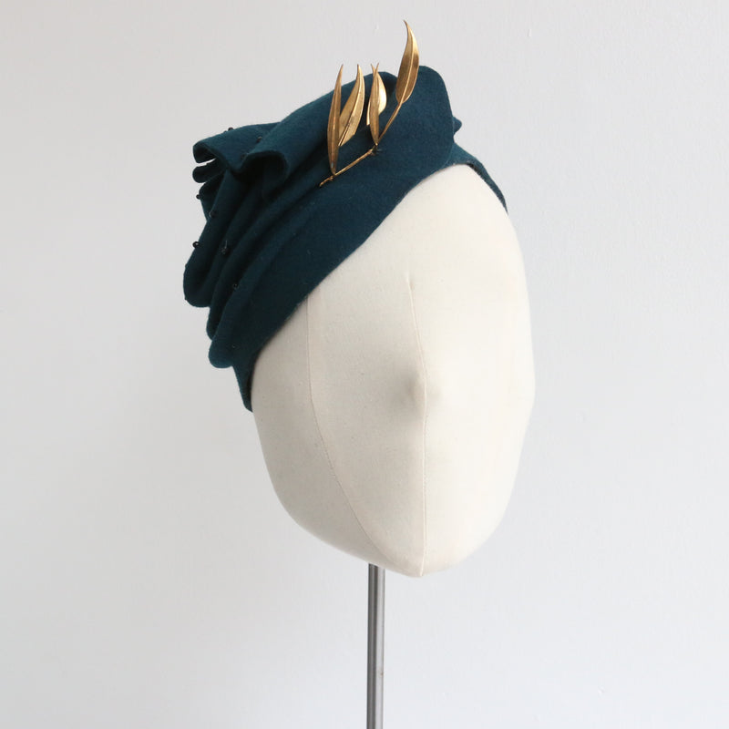 "Gold Leaves & Beadwork" Vintage 1930's Felt Beaded & Golden Leaf Hat
