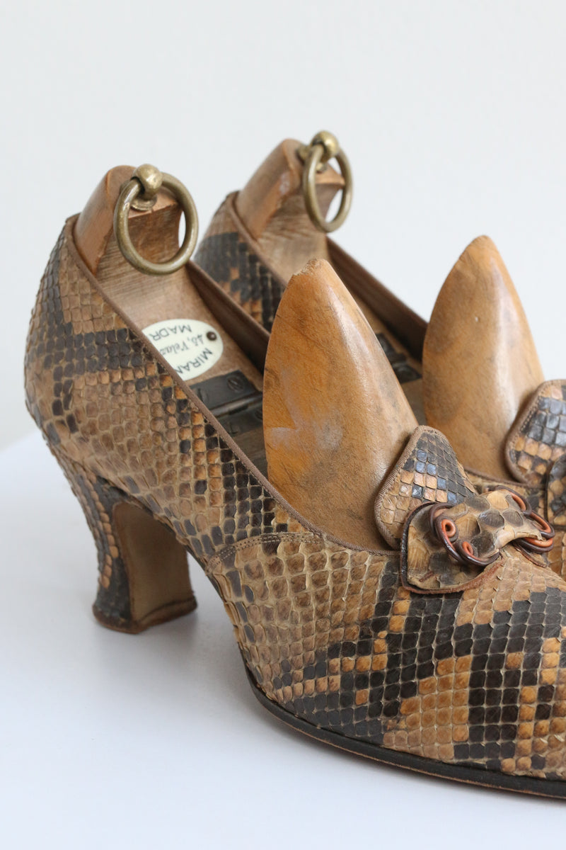 "Celluloid Twists" Vintage 1930's Celluloid Twist Embellished Heels UK 3 US 5 EU 36