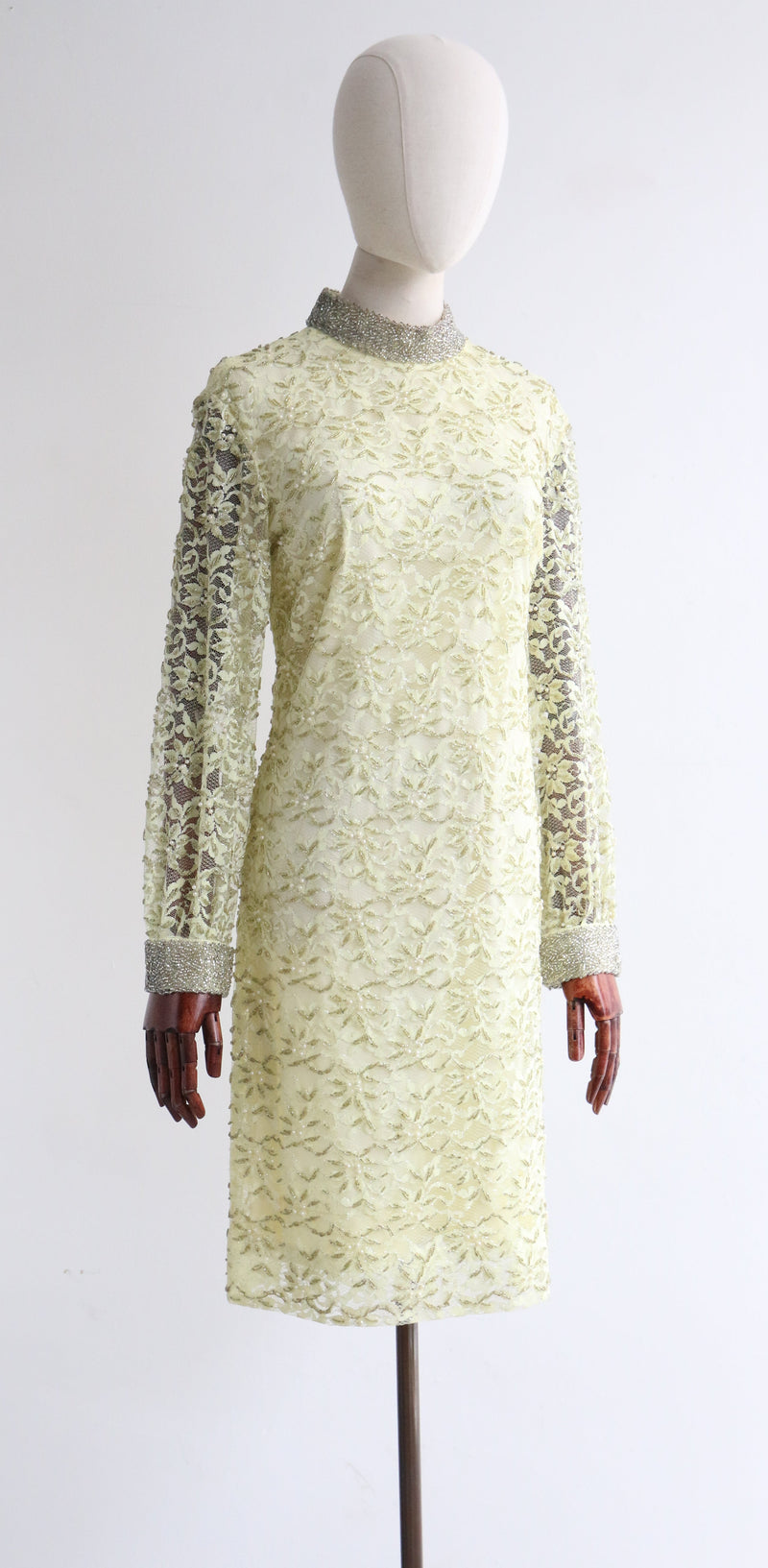 beaded dress uk Short fitted beaded dress. 8003 size 22