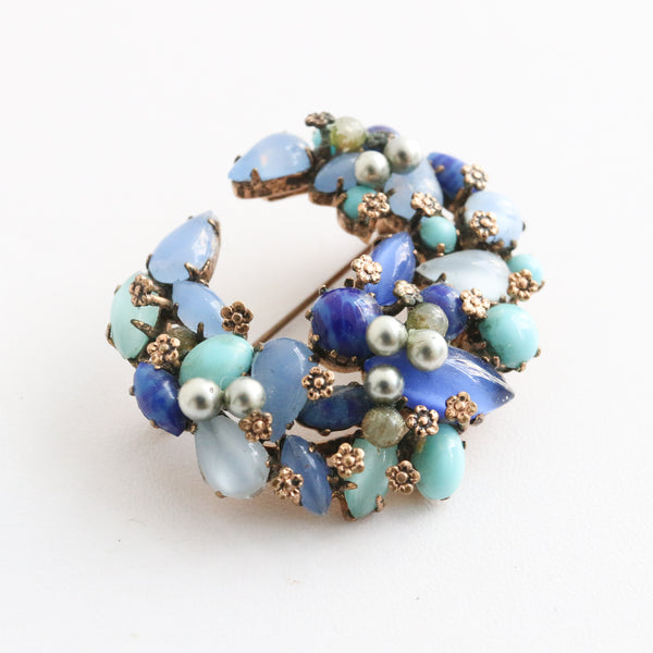 "Cabochons & Daisies" Vintage 1950's Cabochons Crescent Brooch