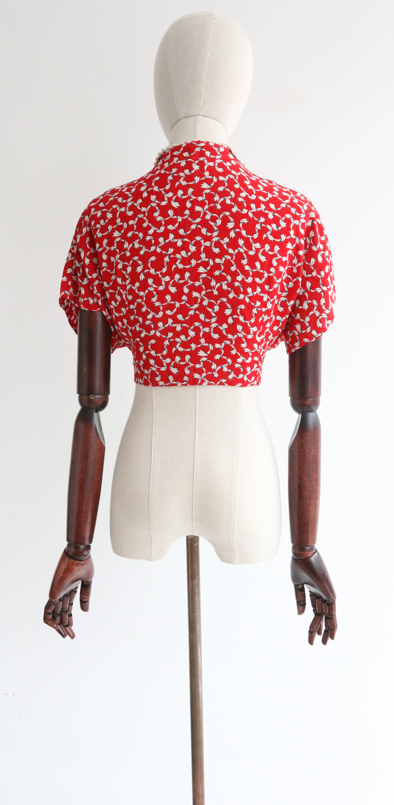 "White Ribbons" Vintage 1940's Cropped Red Jacket UK 10-12 US 6-8