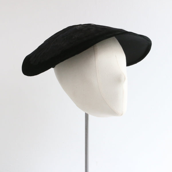 "En Plume" Vintage 1950's Black Plumage & Velvet Saucer Hat