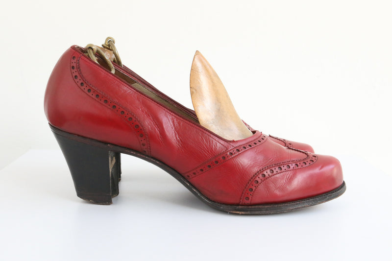 "CC41 Wing Tips" 1940's Red Wing Tip CC41 Heels UK 5 EU 38 US 7