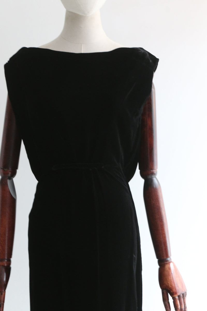 "Velours Noir" Vintage 1950's Black Velvet Dress UK 10 US 6