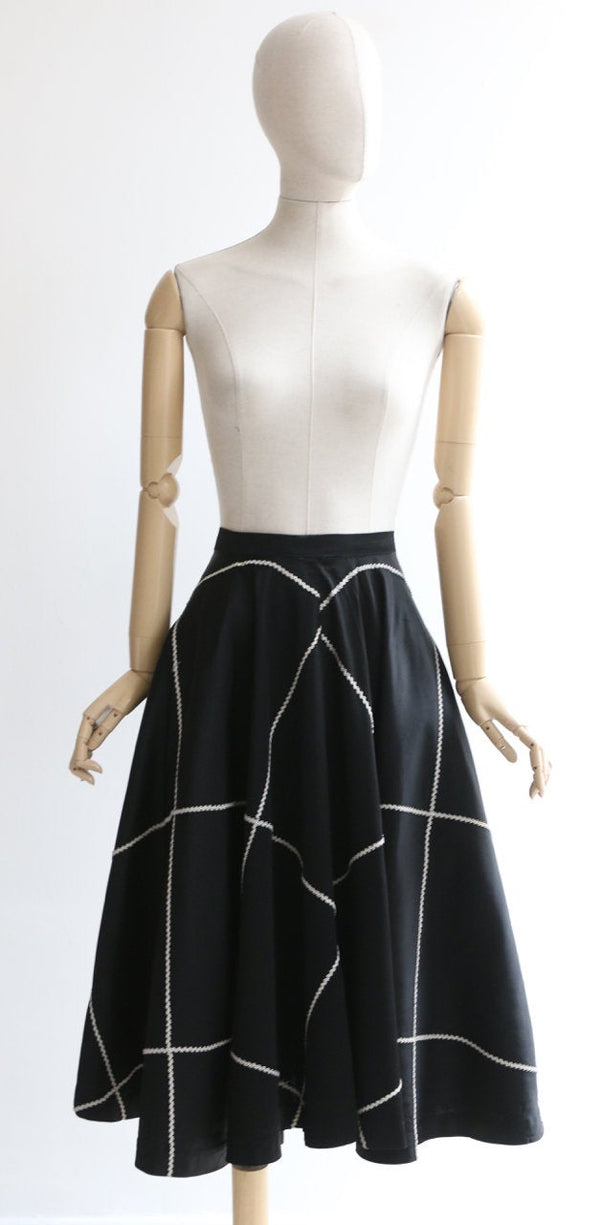 "Ric Rac" Vintage 1950's Full Circle Ric Rac Embellished Skirt UK 10