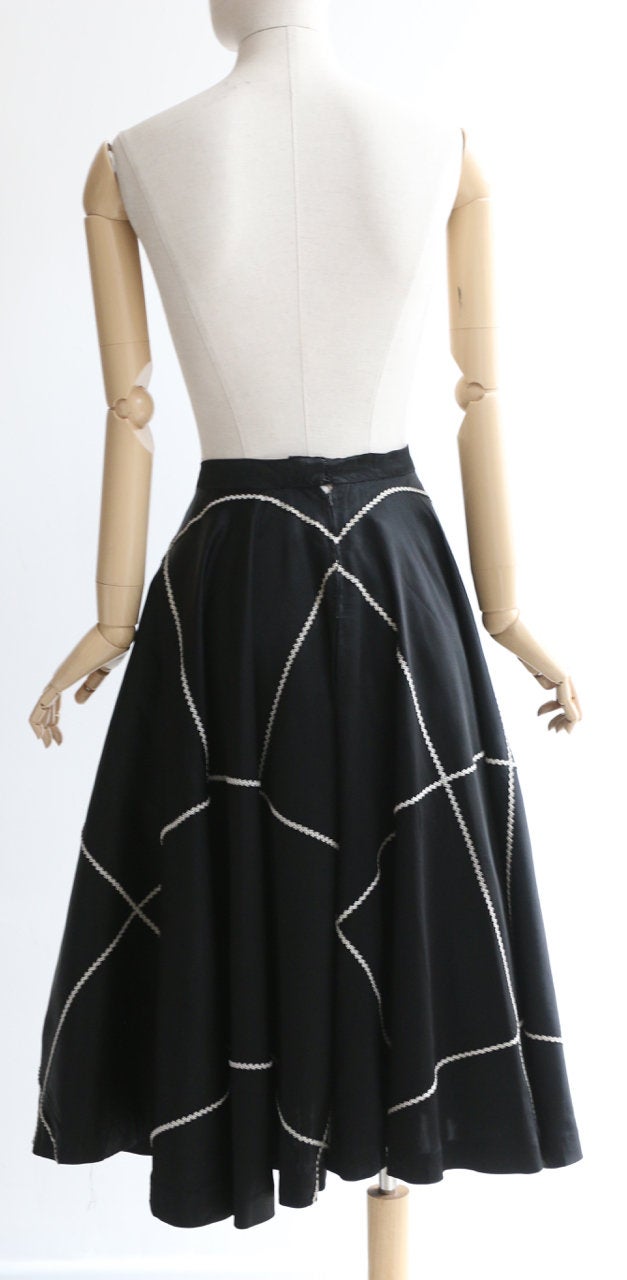 "Ric Rac" Vintage 1950's Full Circle Ric Rac Embellished Skirt UK 10