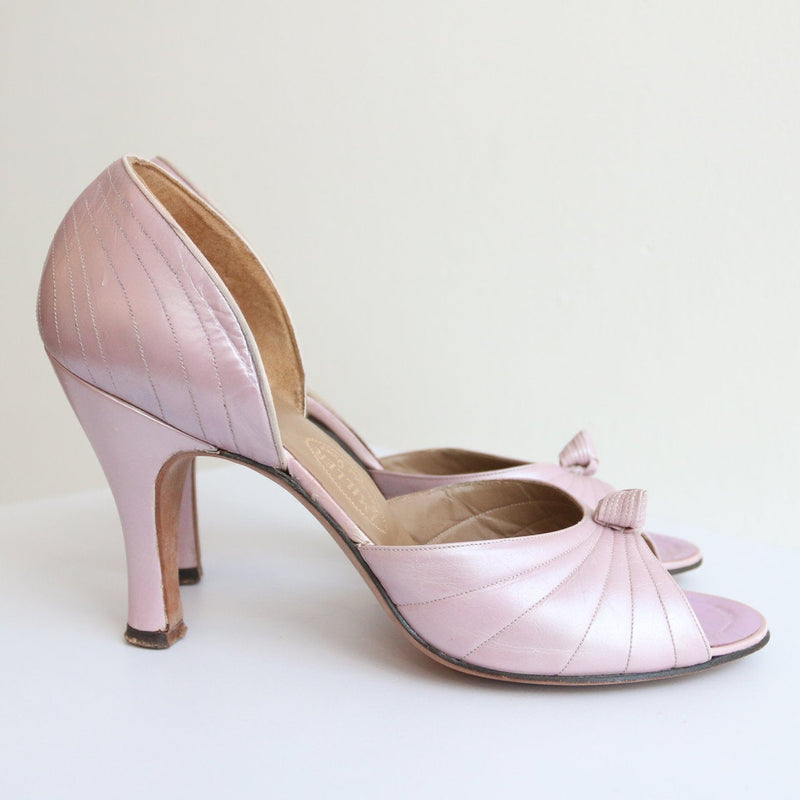 "Lilac Peep Toes" Vintage 1940's Pearlised Lilac Leather Peep Toe Heels L Miller UK 5 EU 38 US 7