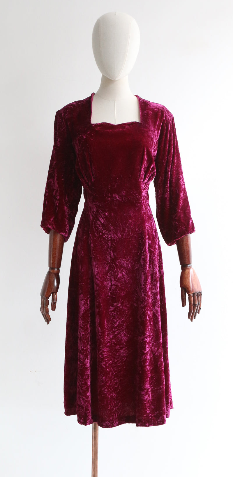 "Ultra Violet Velvet" Vintage 1940's Ultra Violet Crushed Velvet Dress UK 14 US 10
